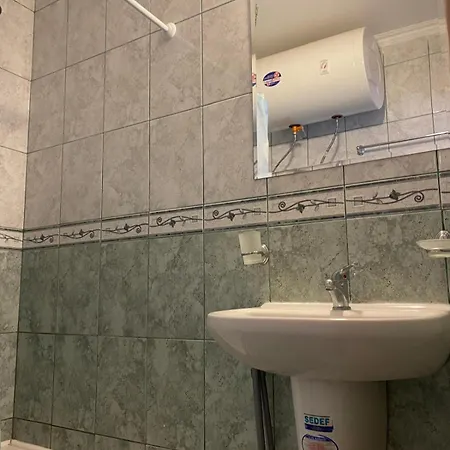 Stylish, 1-bedroom At Watermill Complex Bŭnzarito